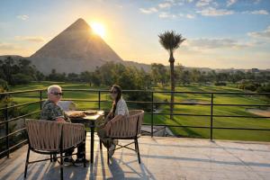 Dayy Pyramids View Hotel