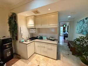 Apartment at Jayakarta Residence 6214