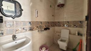 Sea facing 2BHK, Kutira