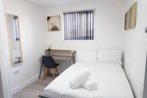 10BR 4Bath Home, Stag Do, Contractors, Big Group