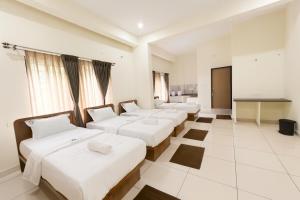 Savi Service Apartments