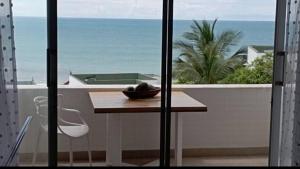 Oceanfront Apartment 2BR 2BA at Jama Campay includes Resort Access