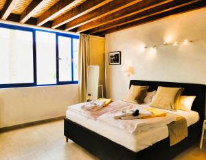 Lust4Life Mirage - Luxury villa with pool