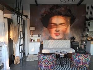 VIVA LA VIDA Lake house