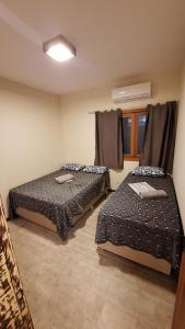 Casa 3 quartos praia do forte poucos metros da praia