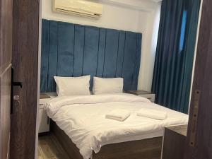 Carlton pyramids view