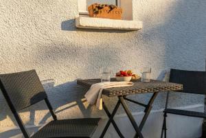 MILPAU Wuppertal 1 - Modernes Studio mit privater Terrasse & Queensize-Bett