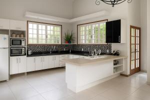 Casa com Piscina em Manguinhos, Búzios