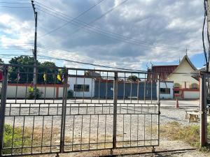 Stay Like a Local เต็นท์บ้านเรา