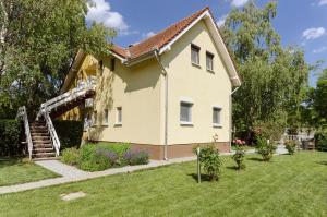 Apartament Kenese Gyöngye Apartmanház Balatonkenese Węgry