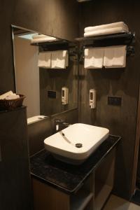 Hotel Global INN Ghatagaon Near Maa Tarini Temple