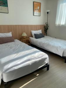 동대문중심,지하철1분,엘리베이터이용,3룸5배드,가족환영,30평넓은숙소, 뷰맛집