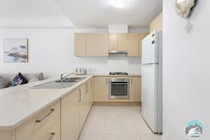 Sunny 2BR Brickworks Apartment Near Parramatta