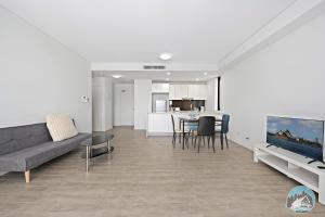 Aircabin - Rosebery - 2 Beds Apt Parking Near CBD