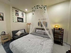 Ryuko Baohu Rentals - Tay Ho Bed & Breakfast