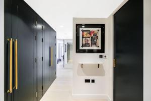 Burlington Residence - Mayfair border with Soho