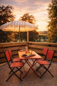 Vinyle club-rétro 70s-6 pers-Terrasse-Wifi-Parking