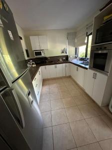 Las Cortaderas House