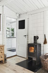 Classic 1937 Cottage On A Natural Plot