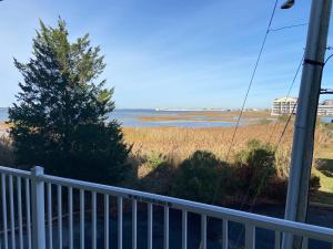 Bayfront 2 Bedroom Condo on 72nd Street with Private Balcony and Sunset Views