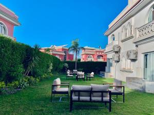 Azure 101 Studio Pool, Garden, & Roof -New Cairo