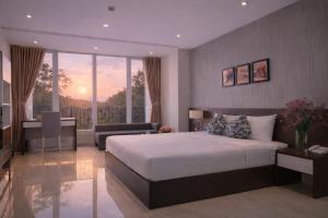 Golden Queen Aparthotel