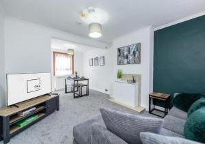 Comfortable 2-Bed Boddam House Winter Stay