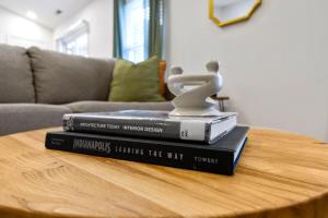 Casa Verde -Single-Story, Huge backyard, Baby crib