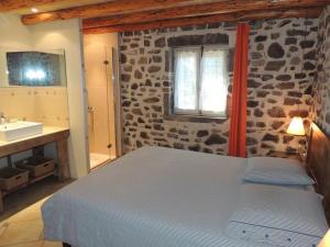 Gîte - Four à pain au cœur des volcans