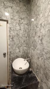 Hotel Bhavya, Ahmedabad