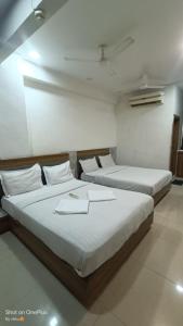 Hotel Bhavya, Ahmedabad