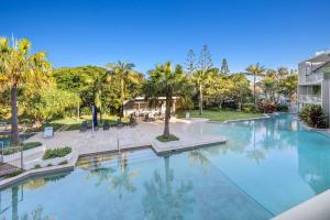 Three Bedroom Poolside in the Heart of Casuarina