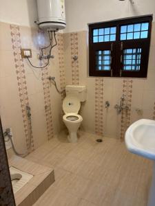 Kashmir Holiday Lodge