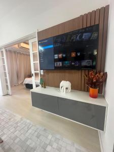 Beachfront Resort 2 Bedrooms 7 Guests - avenida Lúcio Costa - ideal para famílias e grupo de amigos