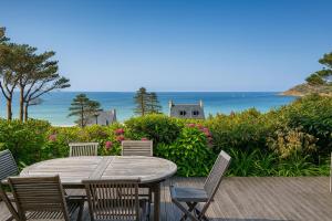 Logement avec terrasse vue mer- accès plage direct