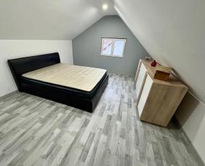 Maison 3 étage 135 m2 jacuzzi sauna 10 personnes