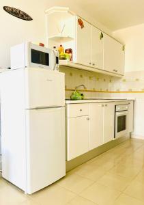 Sunlight-Costa de Antigua