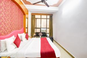 Hotel Delhi Regency - Walking Distance From New Delhi Railway Station And Connaught Place