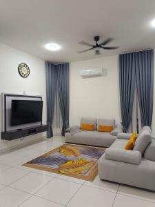 Villa Orked Homestay, Meridian Taman Kluang Barat Malay only