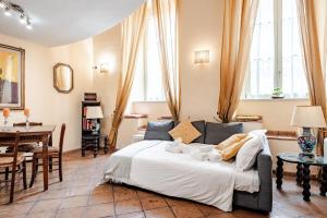 LOFT 22 - ROME Around you