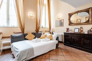 LOFT 22 - ROME Around you