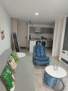 Cómodo apartaestudio - nuevo - excelente ubicación