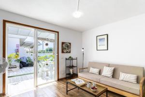 Nectarinas C1 by VillaGranCanaria