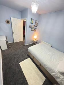 Quiet Blue Rooms By Cambridge City Centre