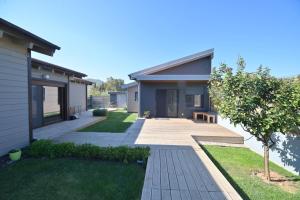 Schinias beach villa 1