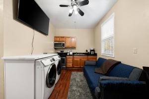 Luxe Cozy 1 bedroom 1 bathroom near downtown