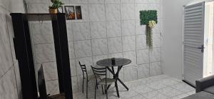 Aconchegante Terreo com ar 12 mil