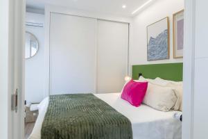 luxury two-room apartment with terrace