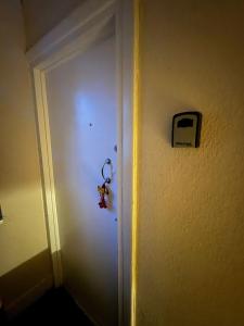 2 Bed - Greenwich Flat - Sleeps 5 - 1 Minute From New Eltham Train station