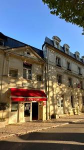 BRIT HOTEL Le Lion dOr CHINON
